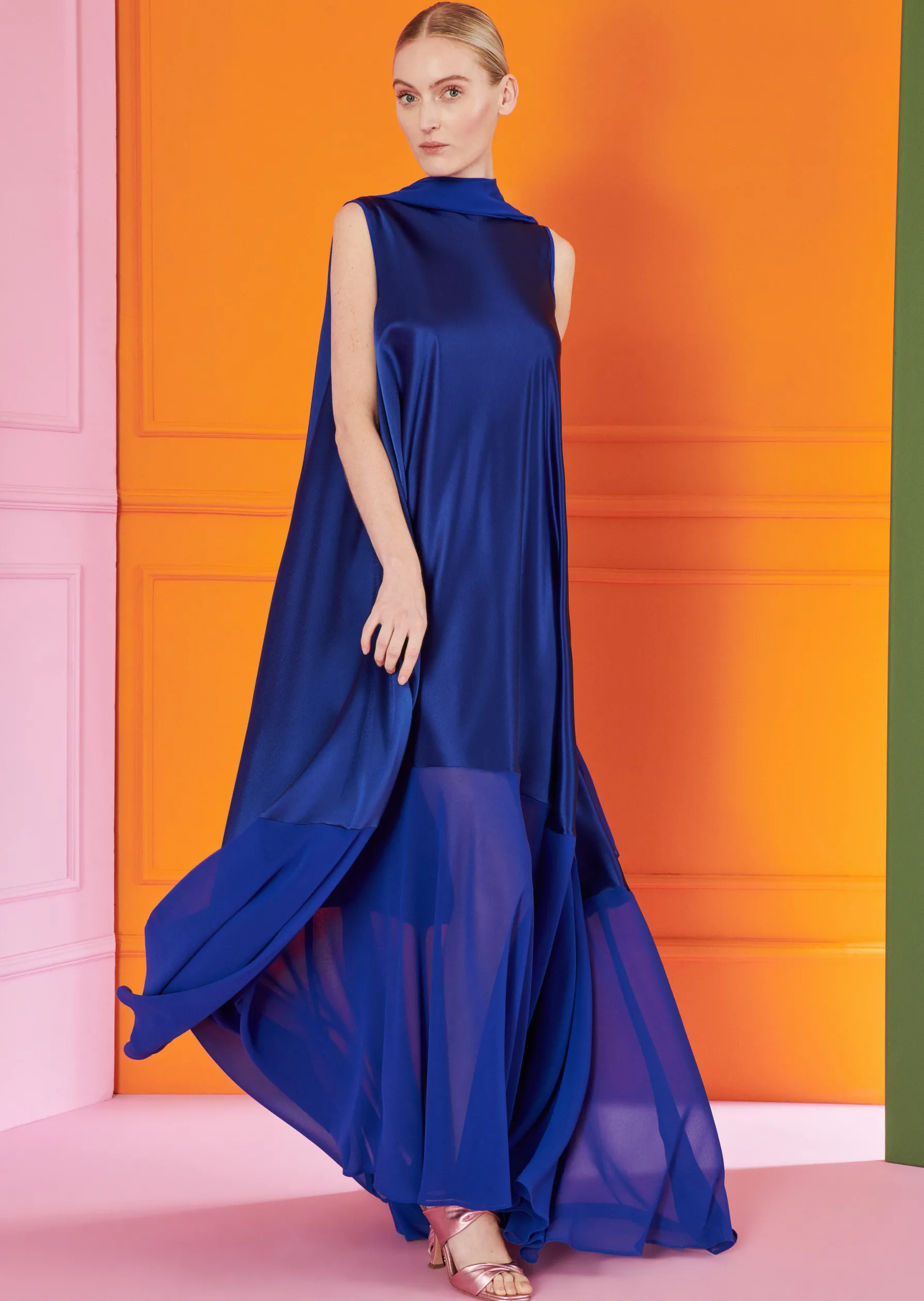 Evening Dress Loggia1