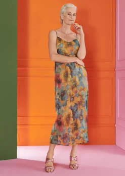 Long Dress Locker1